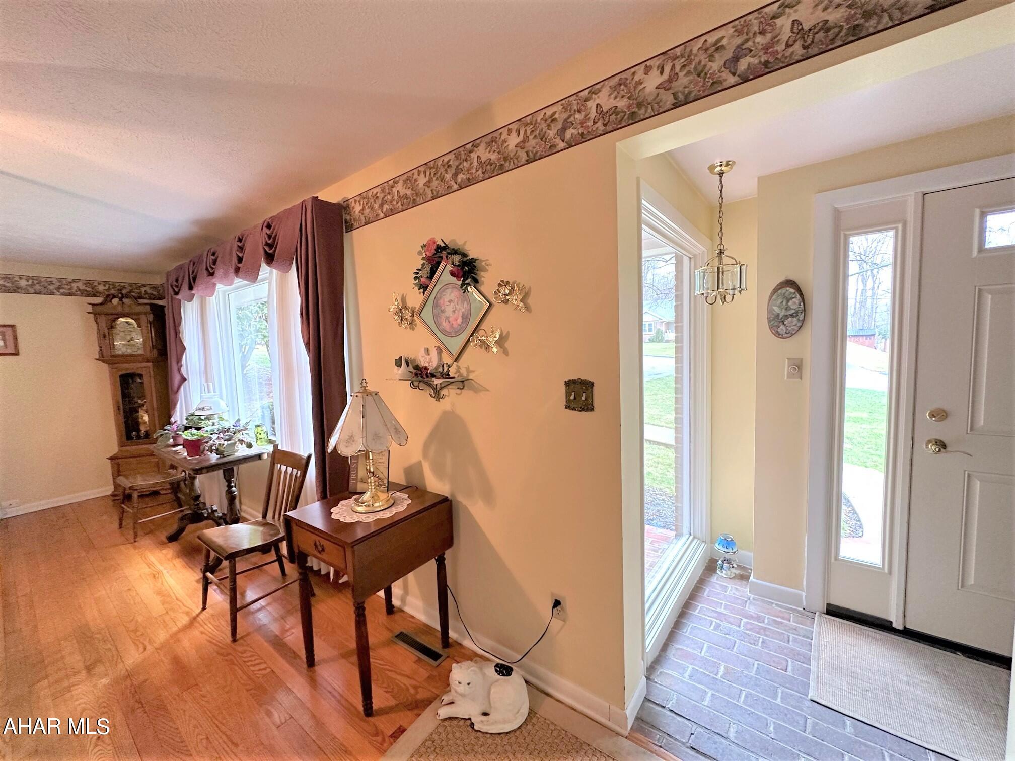 Meadowbrook Terrace - Residential