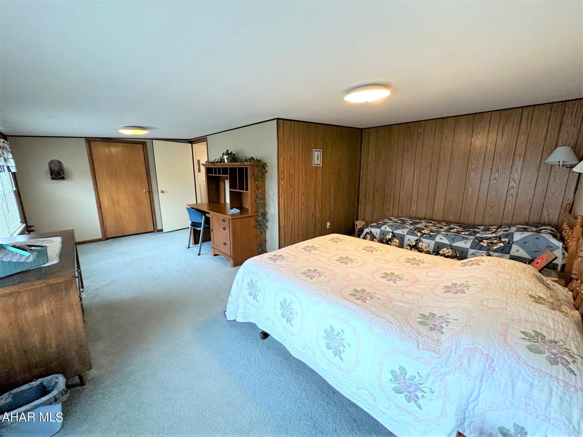 Meadowbrook Terrace - Residential