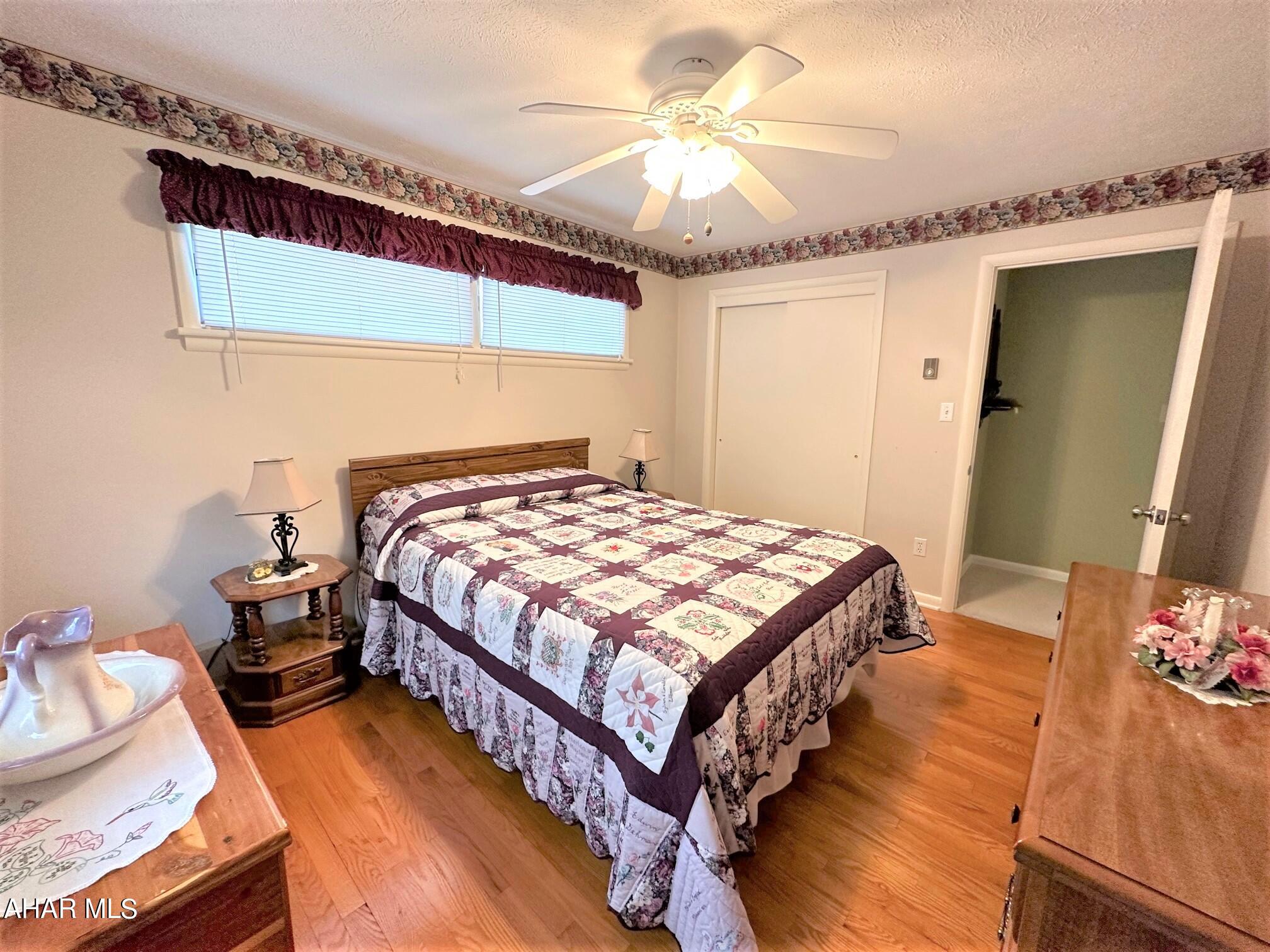 Meadowbrook Terrace - Residential