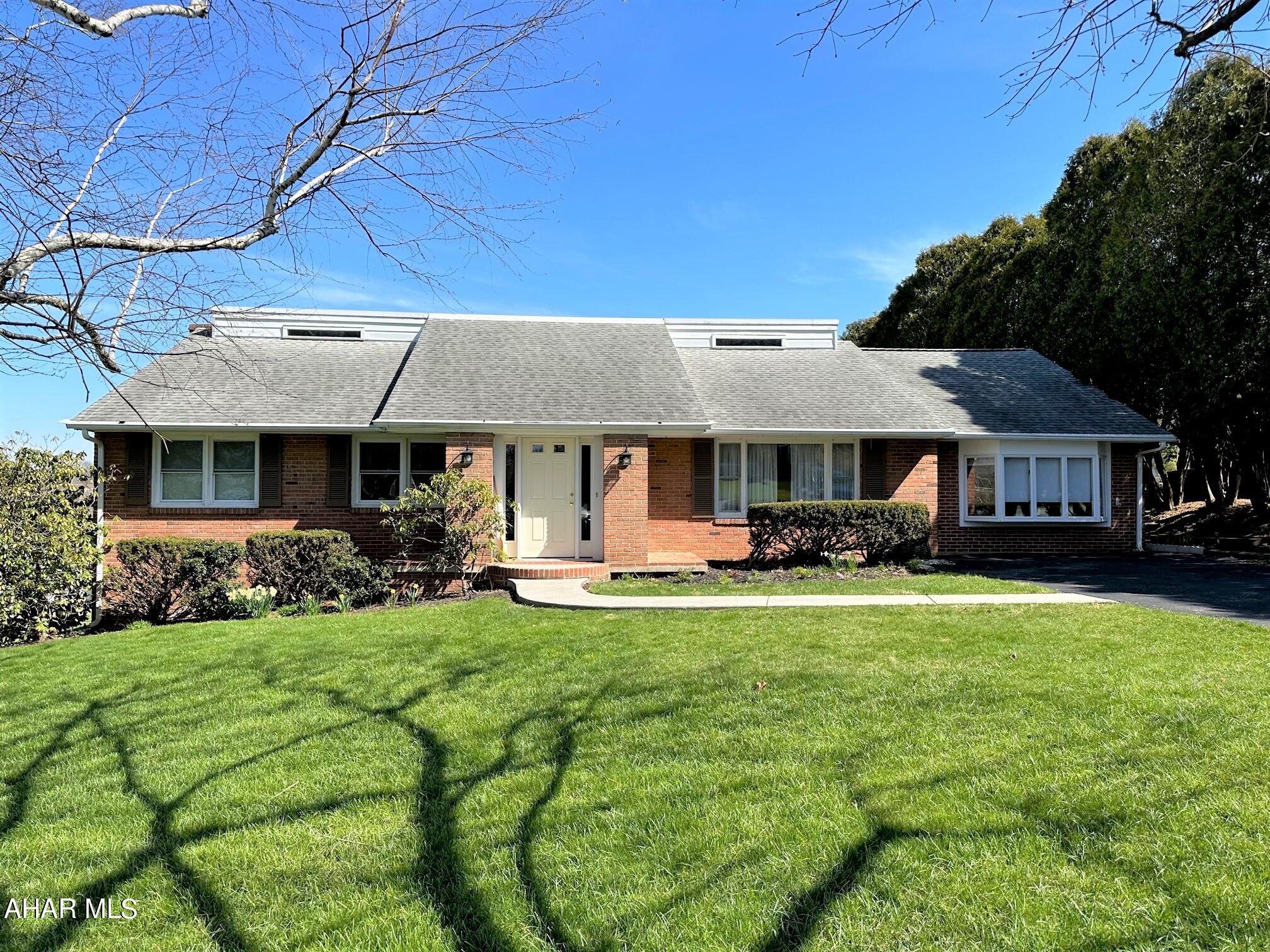 Meadowbrook Terrace - Residential