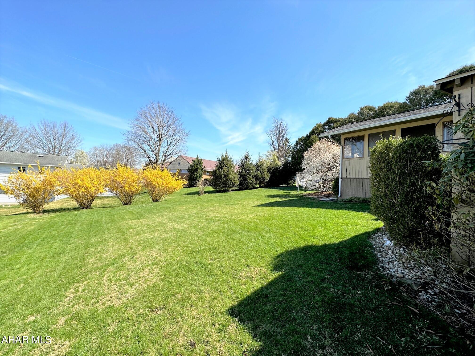 Meadowbrook Terrace - Residential