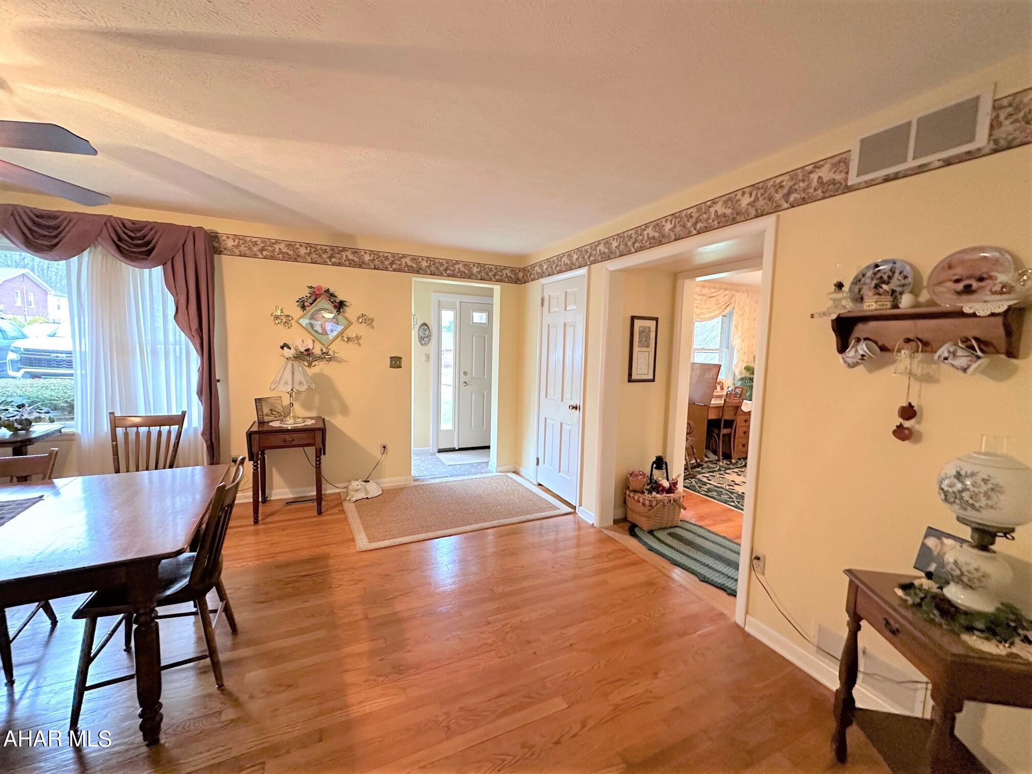 Meadowbrook Terrace - Residential