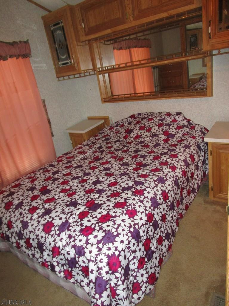 Glendale Yearound - Residential