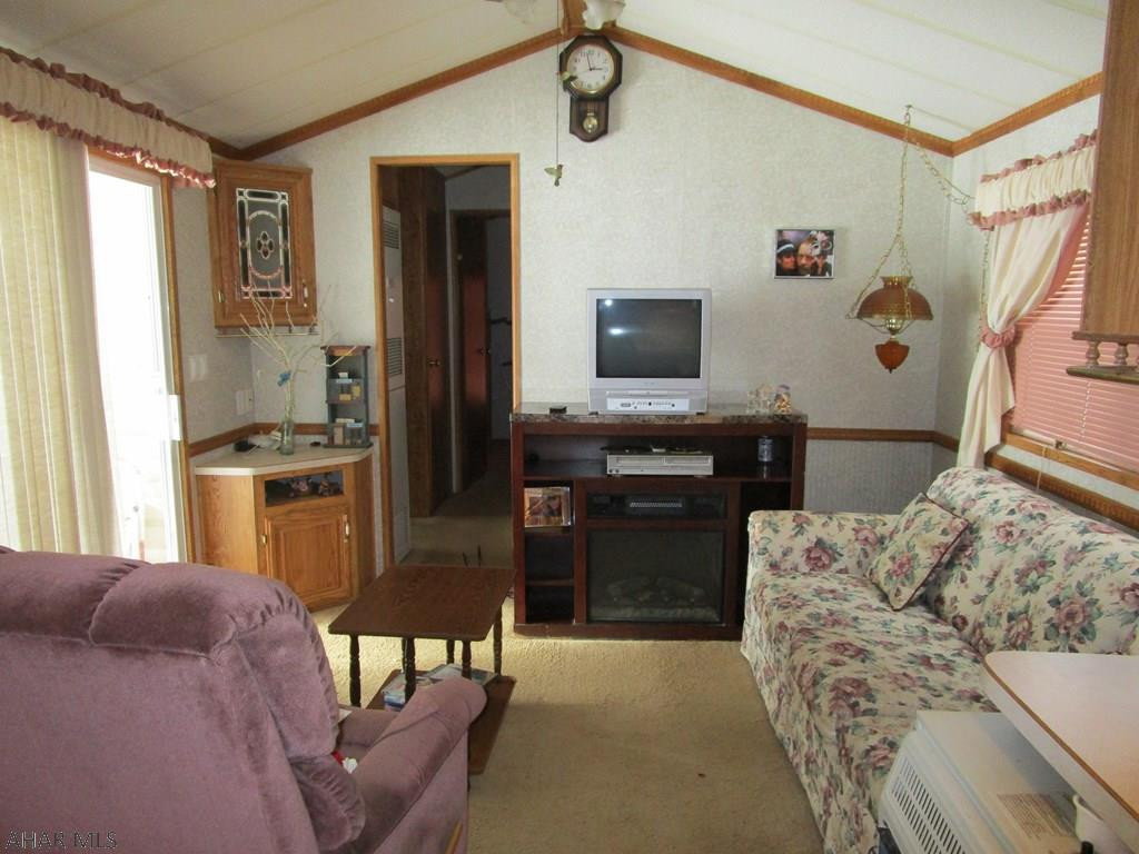 Glendale Yearound - Residential