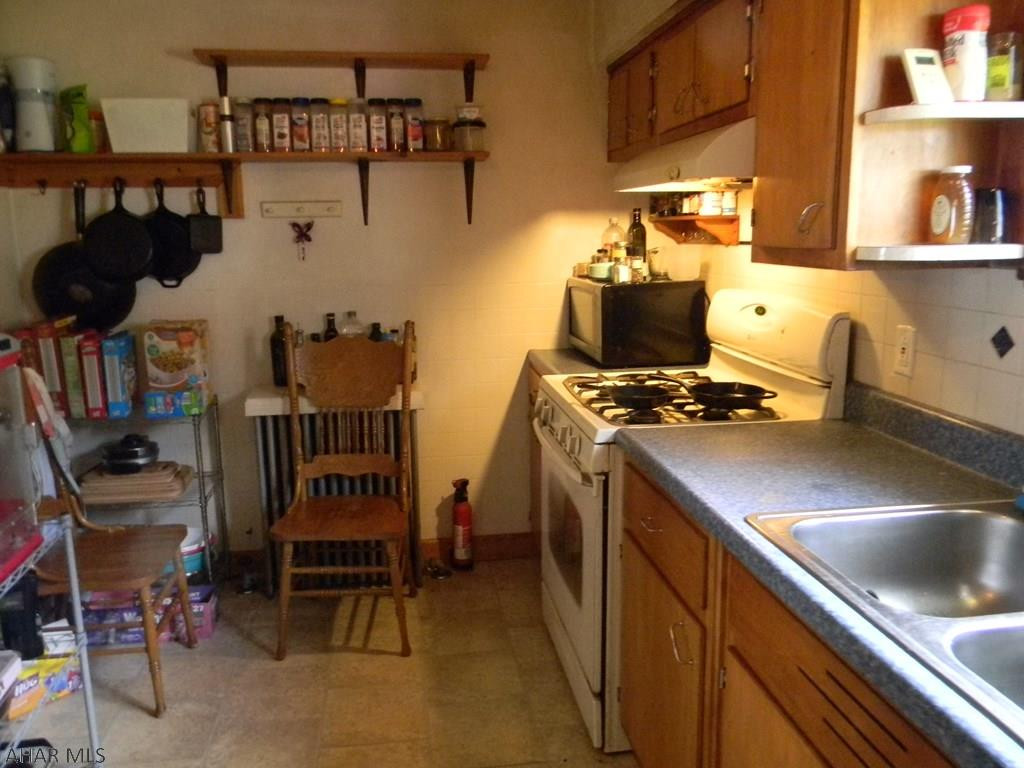 Unknown - Residential