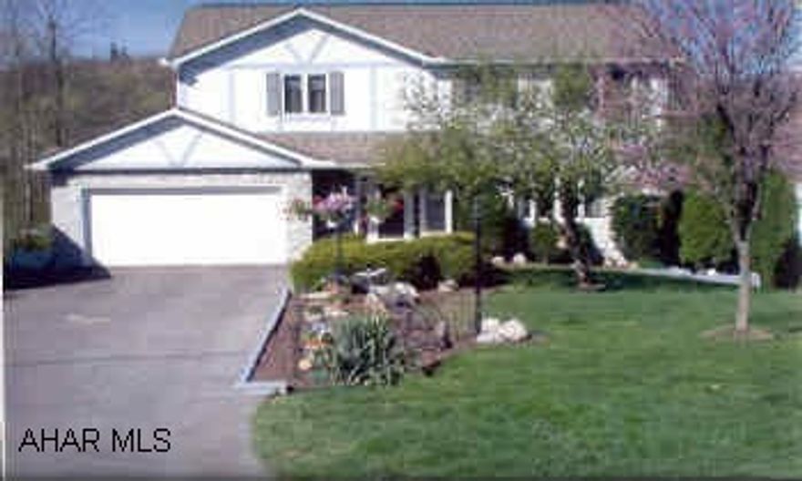 Georgous excellent condition 4BR,4BA, stone/vinyl 2 story. Central air, 2 decks on 3/4 acre beautiful landscaped lot. Includes all appliances. Parking pad for boat or camper. Bar in basement . Repaved driveway, new laminent floor in FR. Georgous excellent condition 4BR,4BA, stone/vinyl 2 story. Central air, 2 decks on 3/4 acre beautiful landscaped lot. Includes all appliances. Parking pad for boat or camper. Bar in basement . Repaved driveway, new laminent floor in FR.