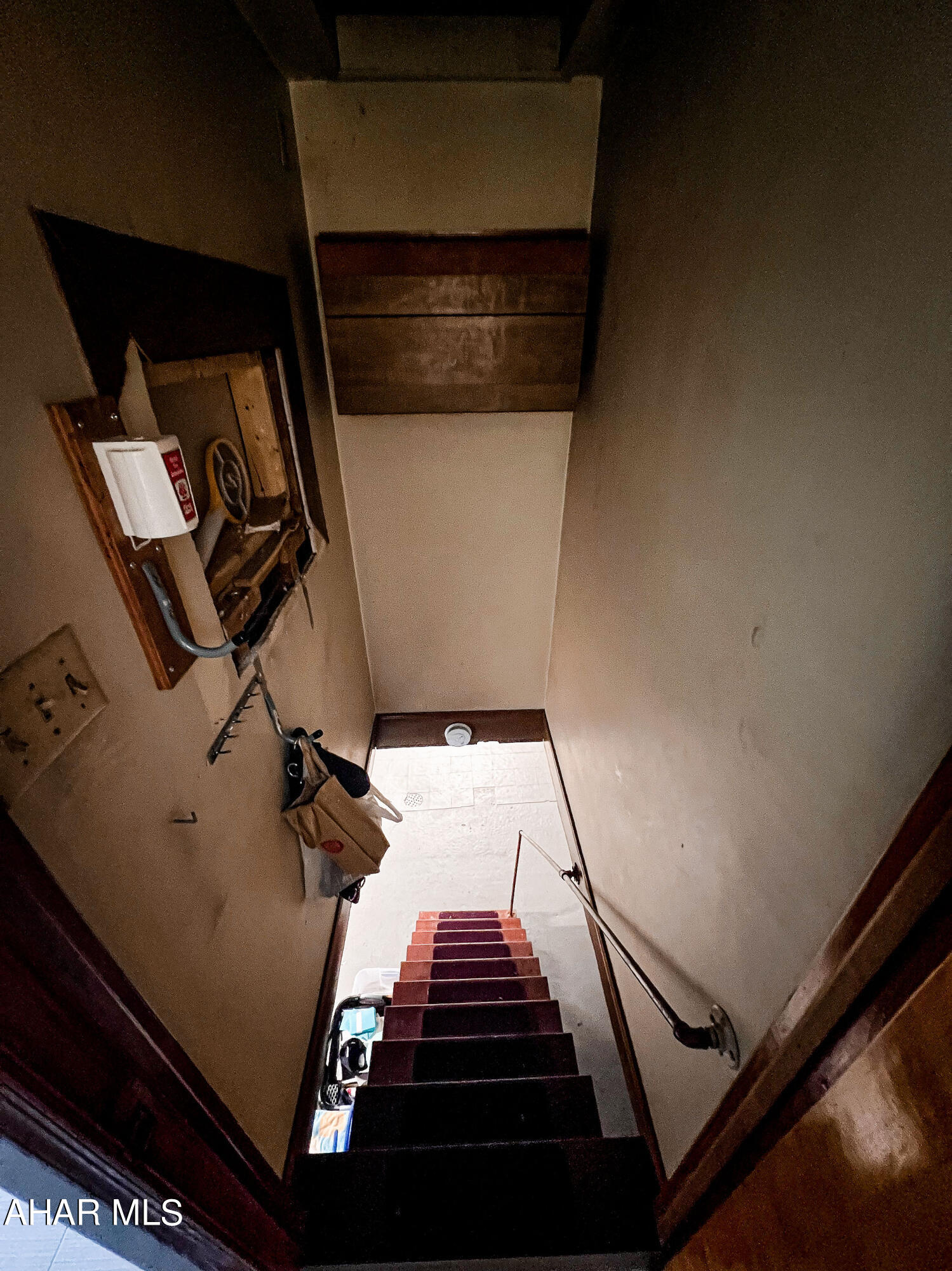 Unknown - Residential