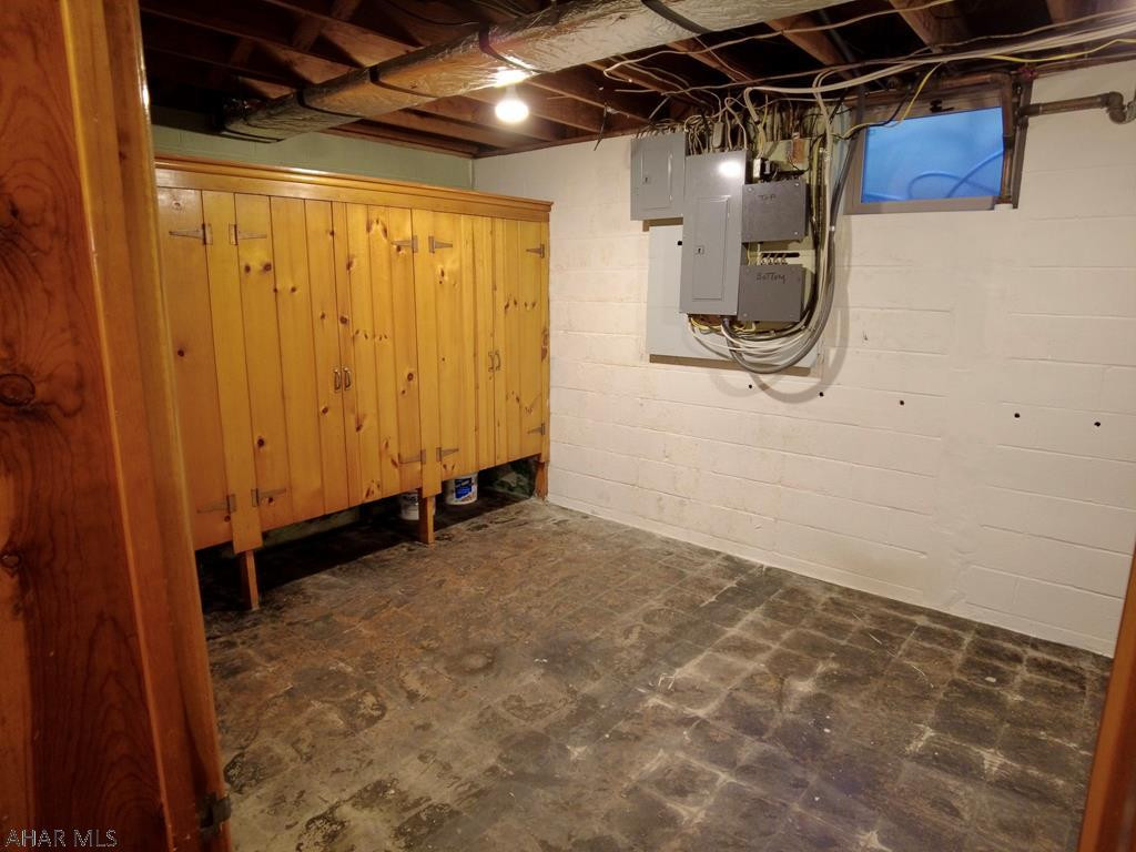 Unknown - Residential