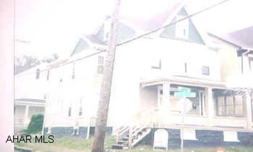 Sharp duplex-seperate utilities-new roof, 2 new furnaces, updated wiring - grosses $900 a monthall appliances included