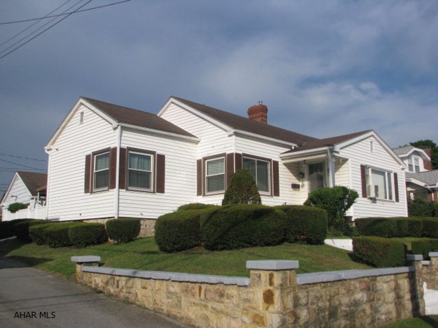 Great location-great home!!  Whether downsizing, buying your first home or just wanting to live in a cozy house with little to maintenance - you have found it. Very well maintained.  Most of the windows are new with a 50 year warranty.  Oversize detached two car garage with new doors.  Basement is unfinished but allows for great storage. Large cement patio in the back.