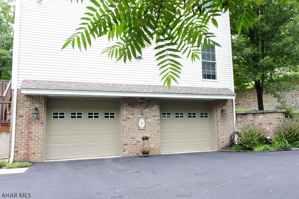 Las Villas - Residential