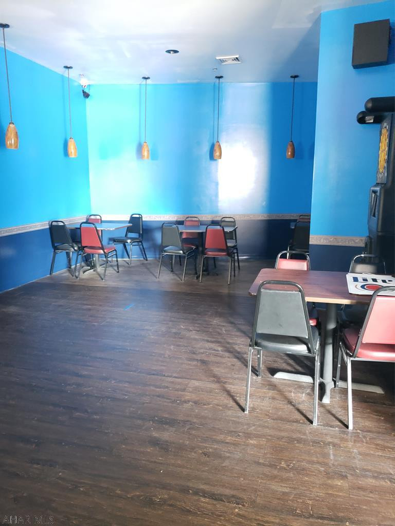 Unknown - Commercial Sale