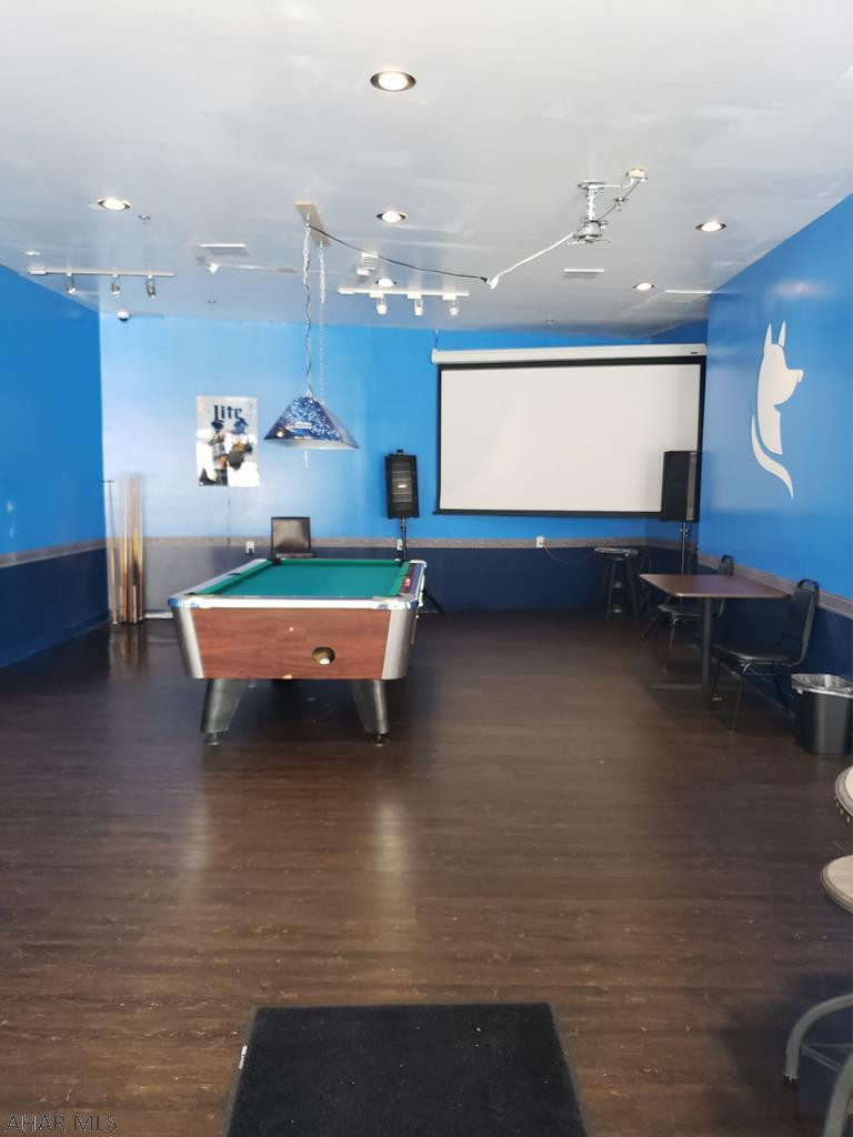 Unknown - Commercial Sale