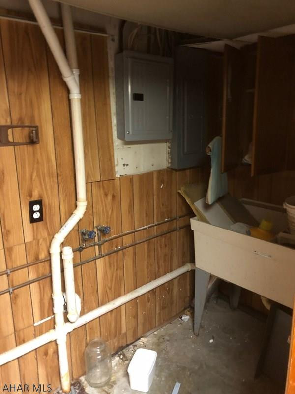 Unknown - Residential