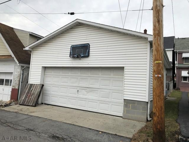 Juniata - Residential