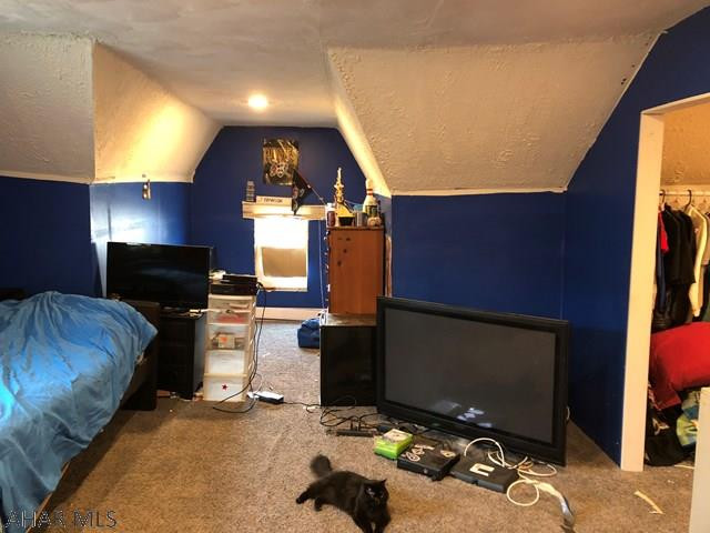 Juniata - Residential