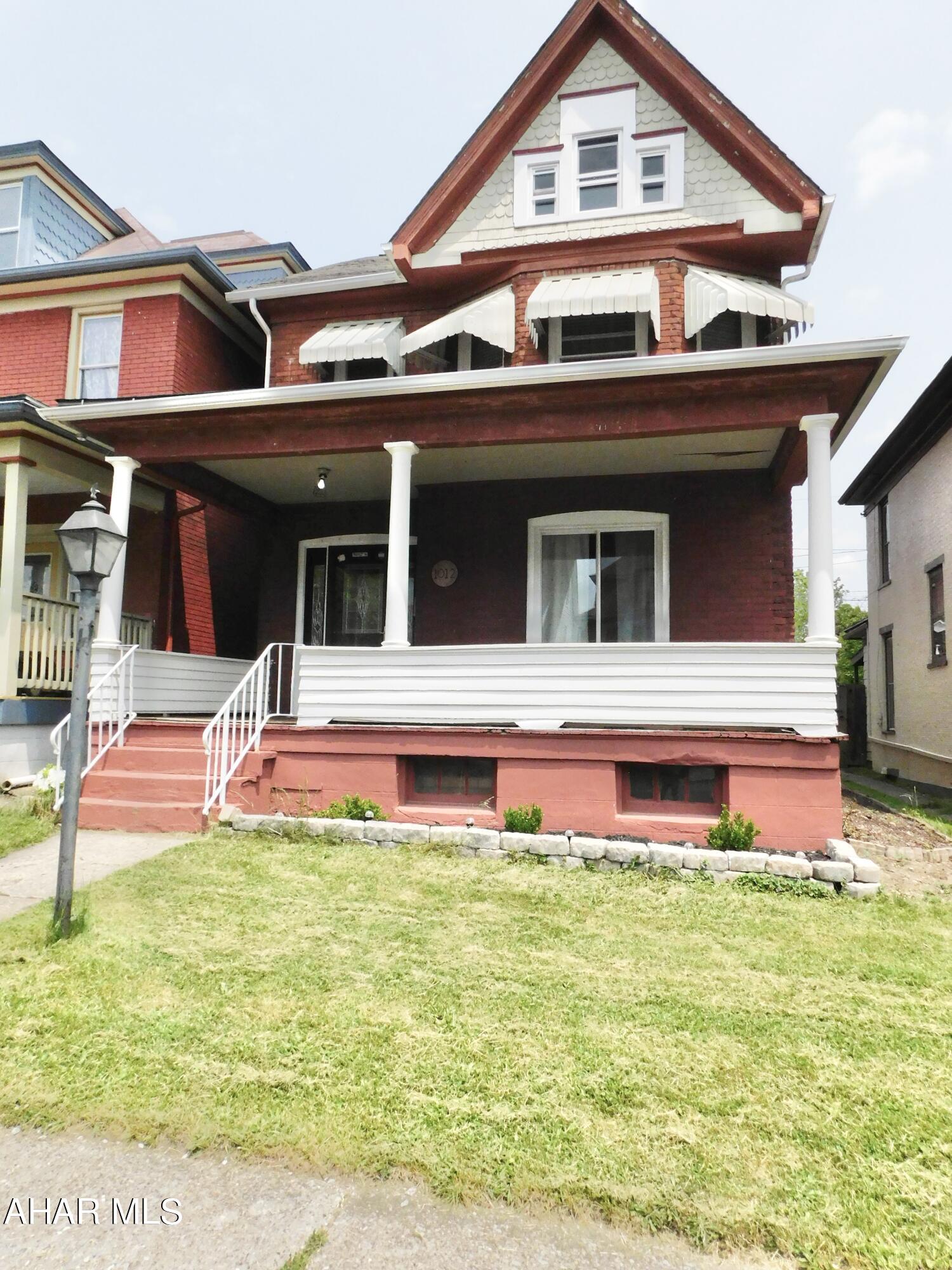 Juniata - Residential