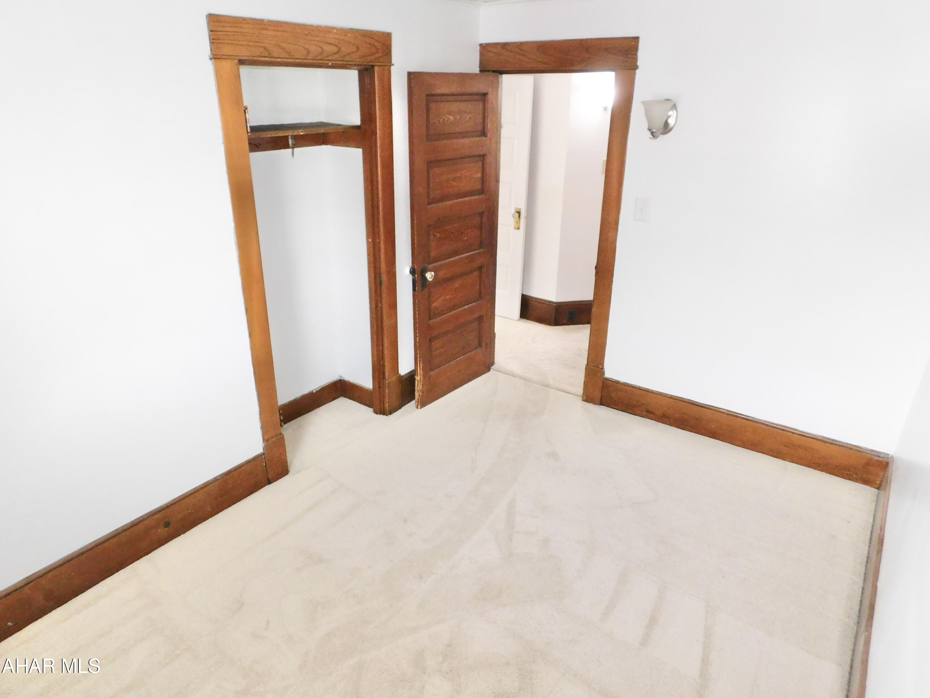 Juniata - Residential