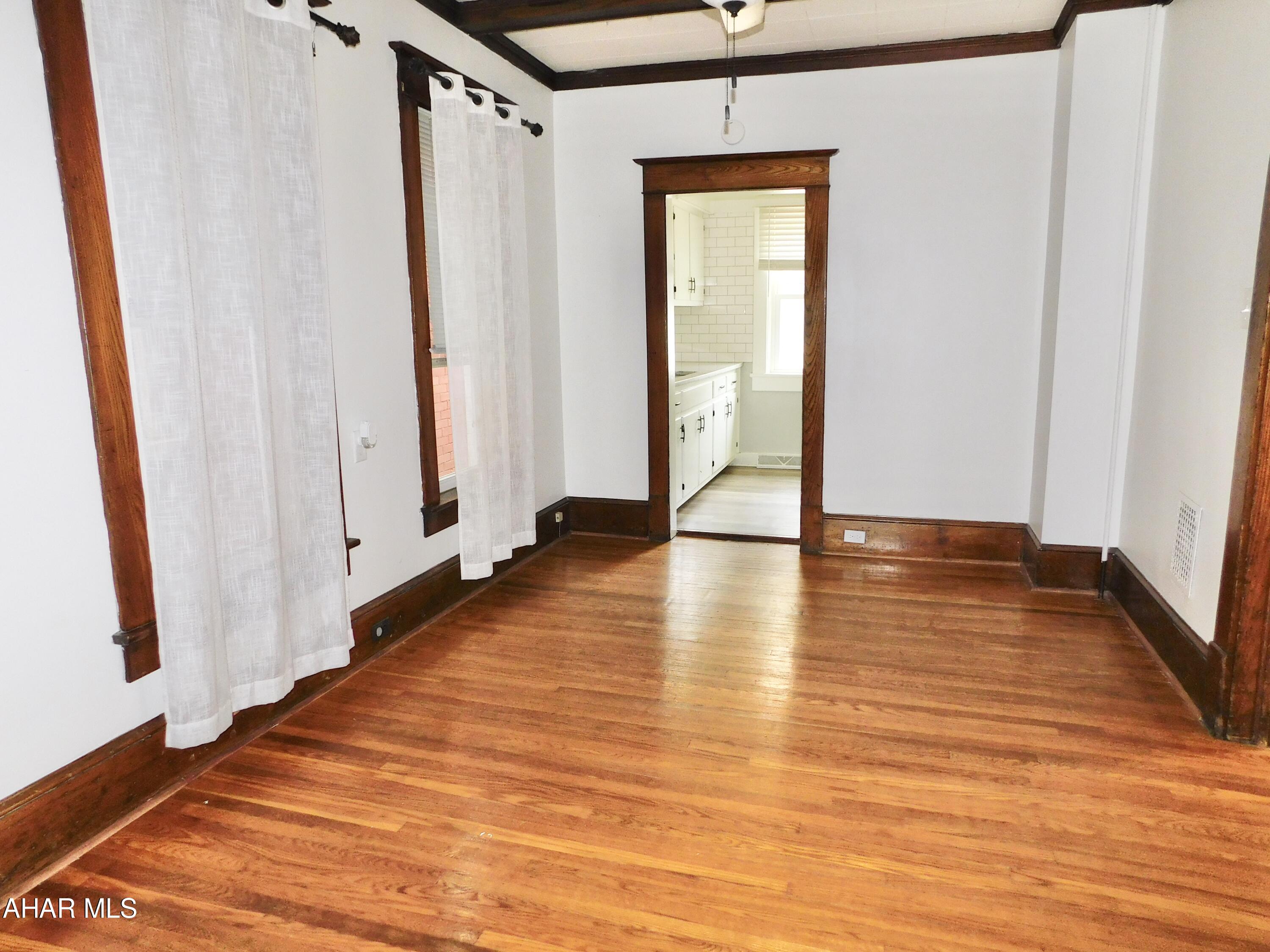 Juniata - Residential