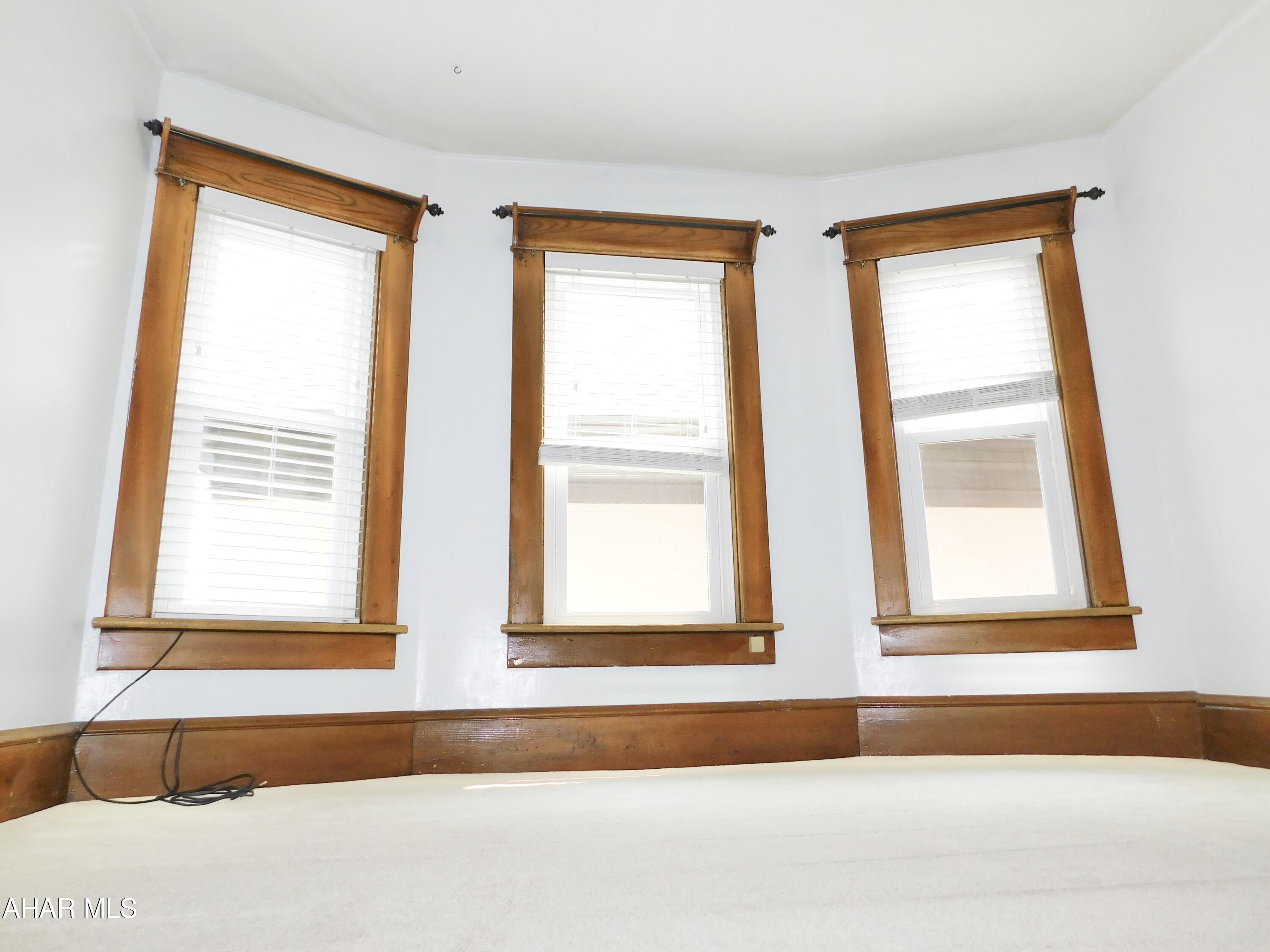 Juniata - Residential