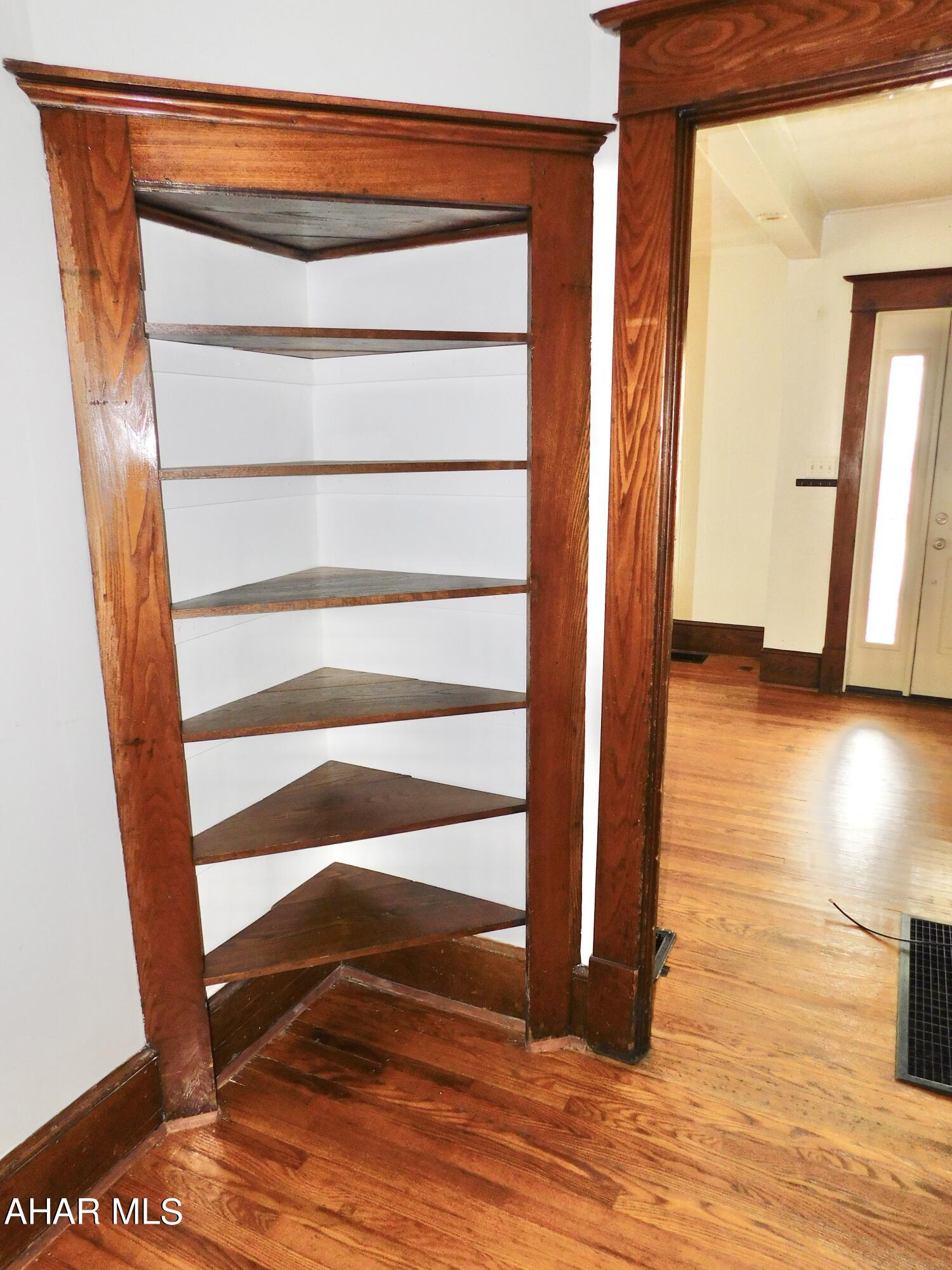 Juniata - Residential