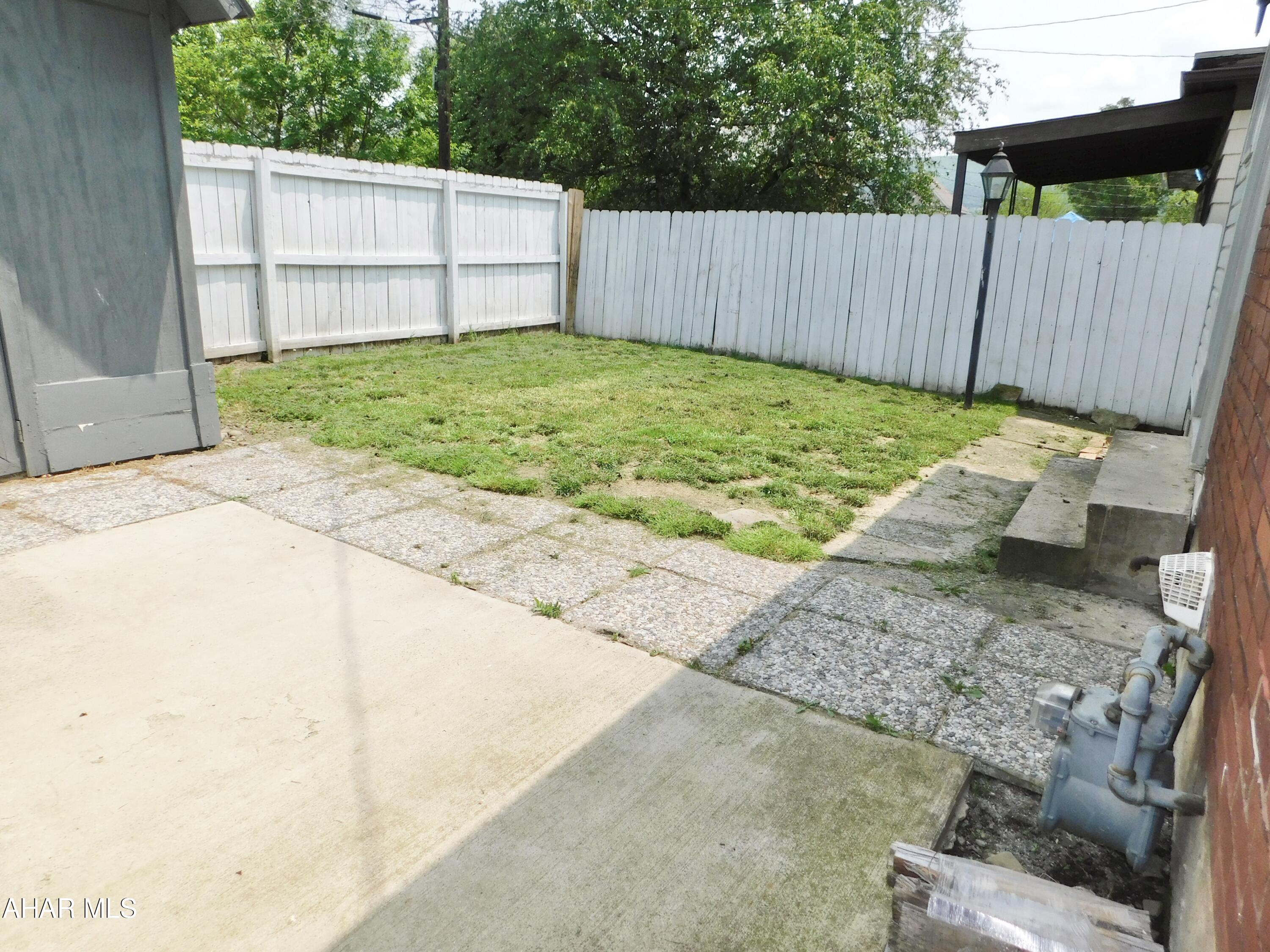 Juniata - Residential