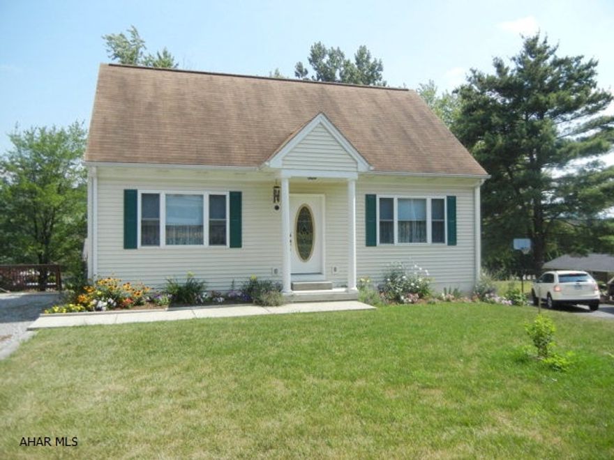 THIS IS A MUST SEE! Larger than it looks. This is a beautiful 3-5 Bedroom 1 1/2 Story Home. Master Bedroom and Master Bath on 1st Floor. Laundry on 1st Floor. Gorgeous Kitchen. Family Room in basement. Quality built home. Large 91x191 IRR Lot. Deck, Patio, 1 Car Garage. Great Property! Nice landscaping. Only $178,900.