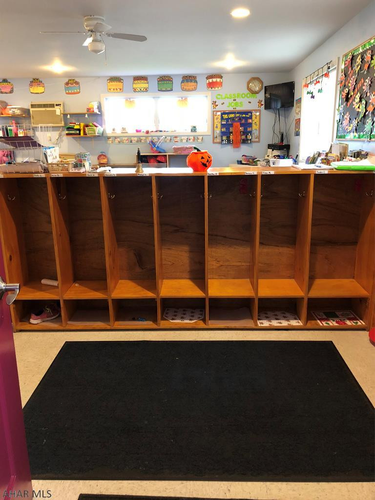 Unknown - Commercial Sale