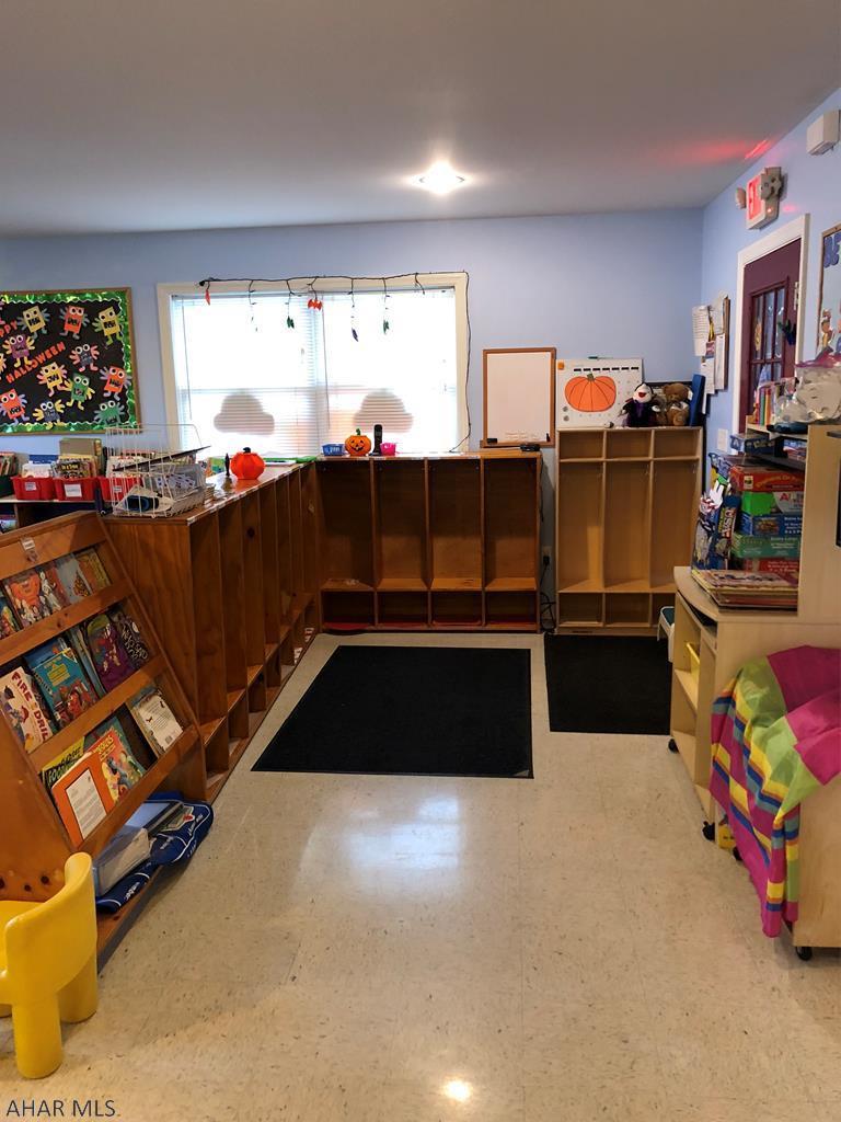 Unknown - Commercial Sale