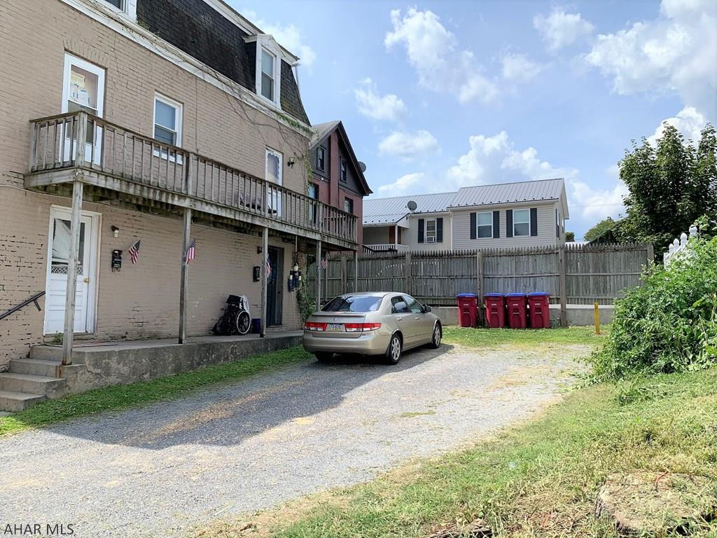 Unknown - Commercial Sale