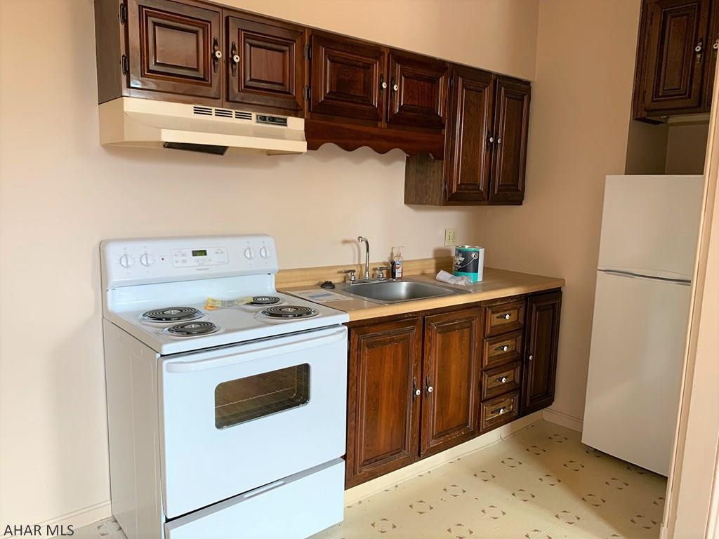 Unknown - Commercial Sale