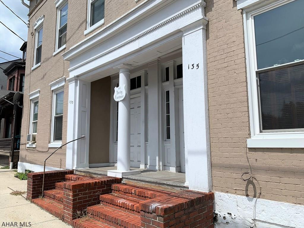 Unknown - Commercial Sale