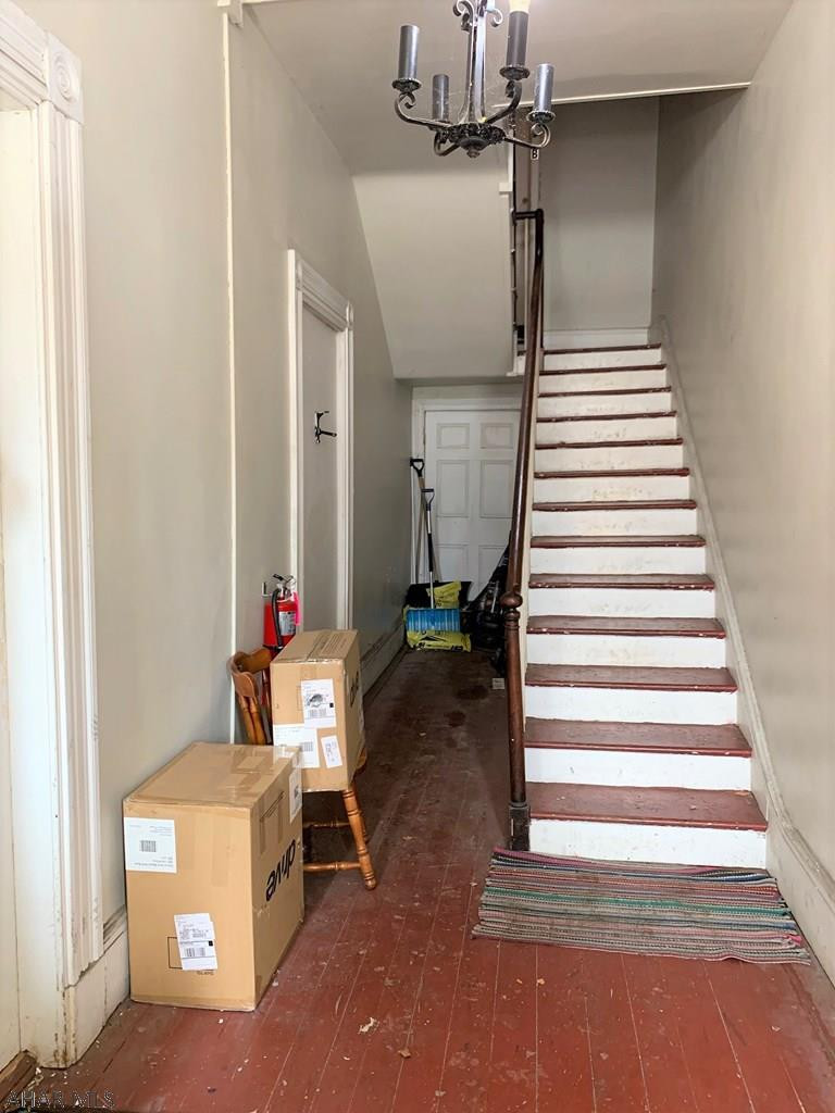 Unknown - Commercial Sale