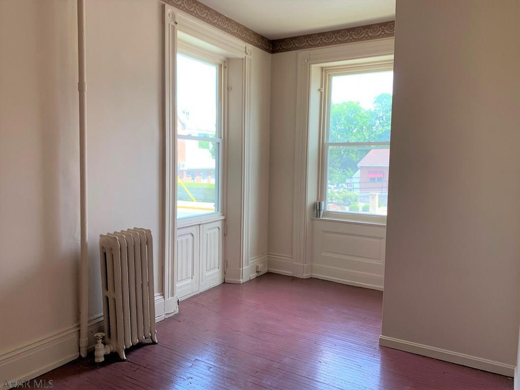 Unknown - Commercial Sale