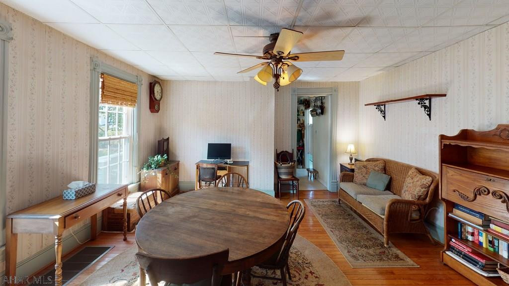 Juniata Gap - Residential