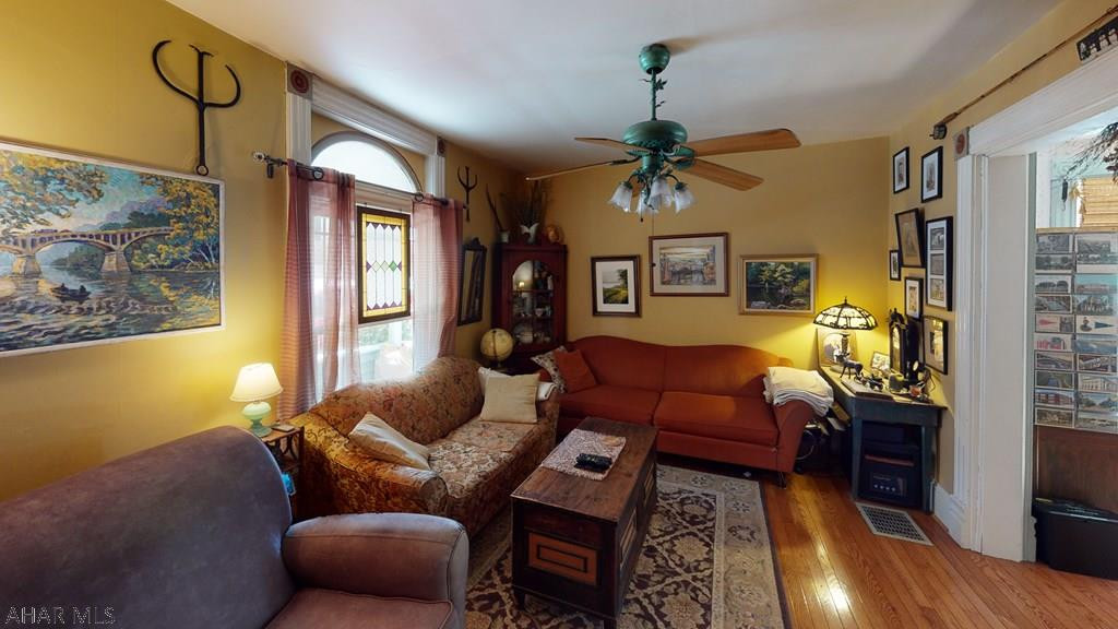 Juniata Gap - Residential