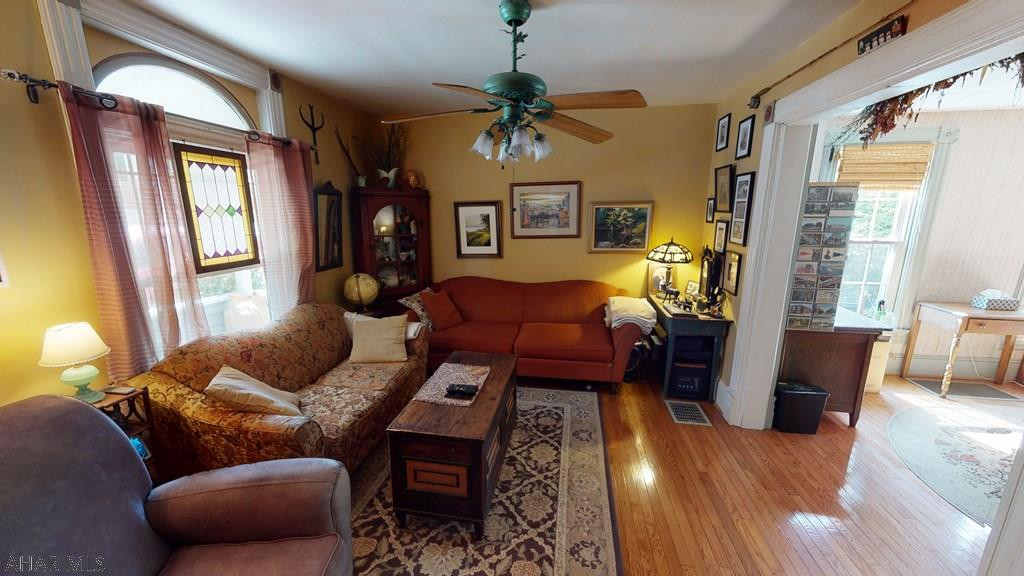 Juniata Gap - Residential