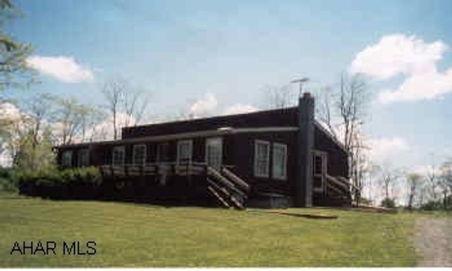 Blue Knob: 3 Bedroom Home with new furnance, new water softner, new hot water tank, 200 Amp. Electric Service