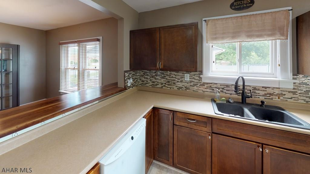 Llyswen - Residential