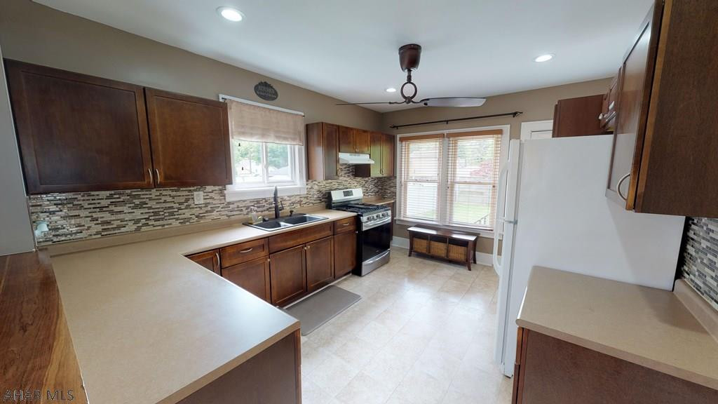 Llyswen - Residential