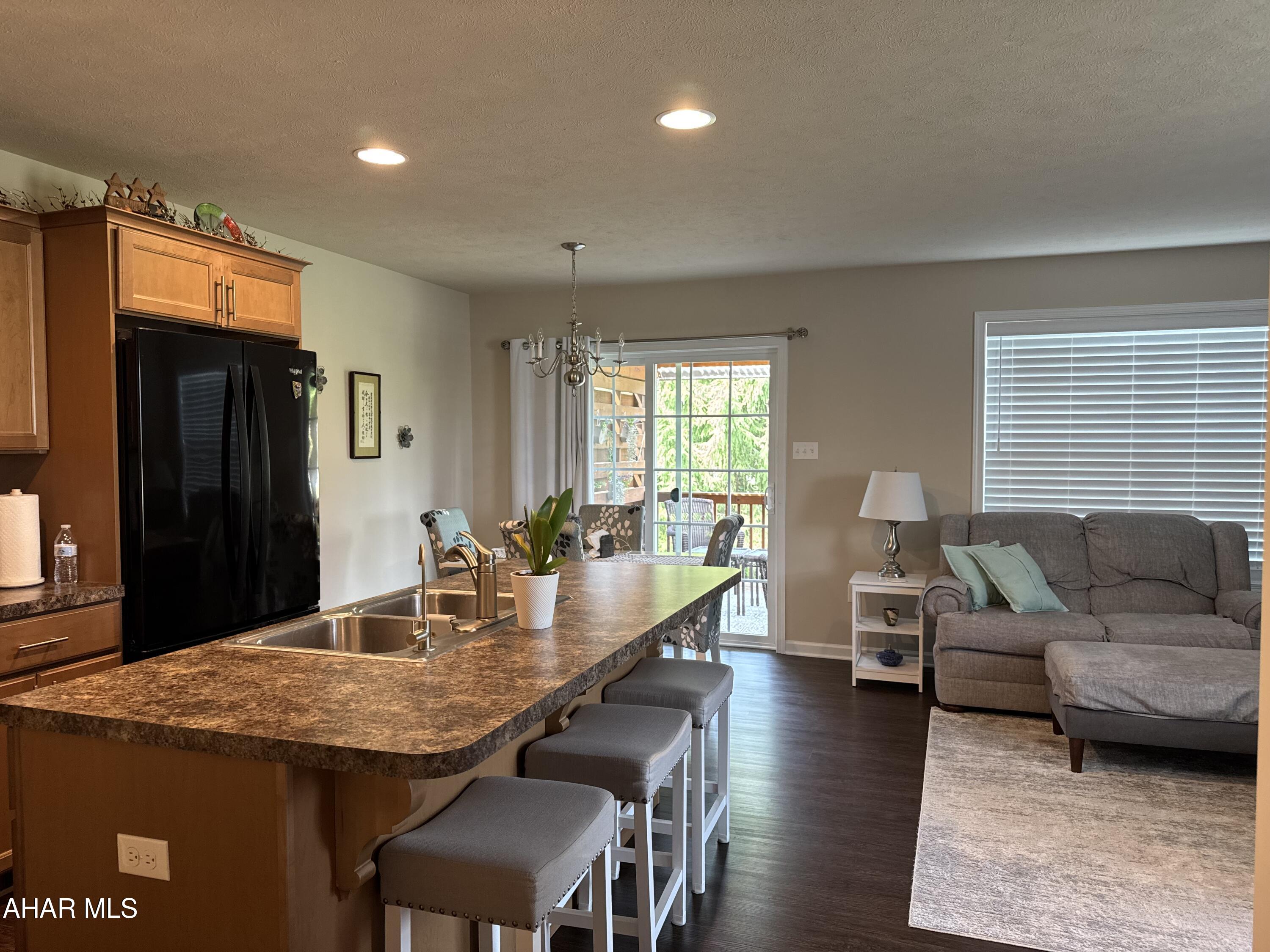 Harvest Glen - Residential Income