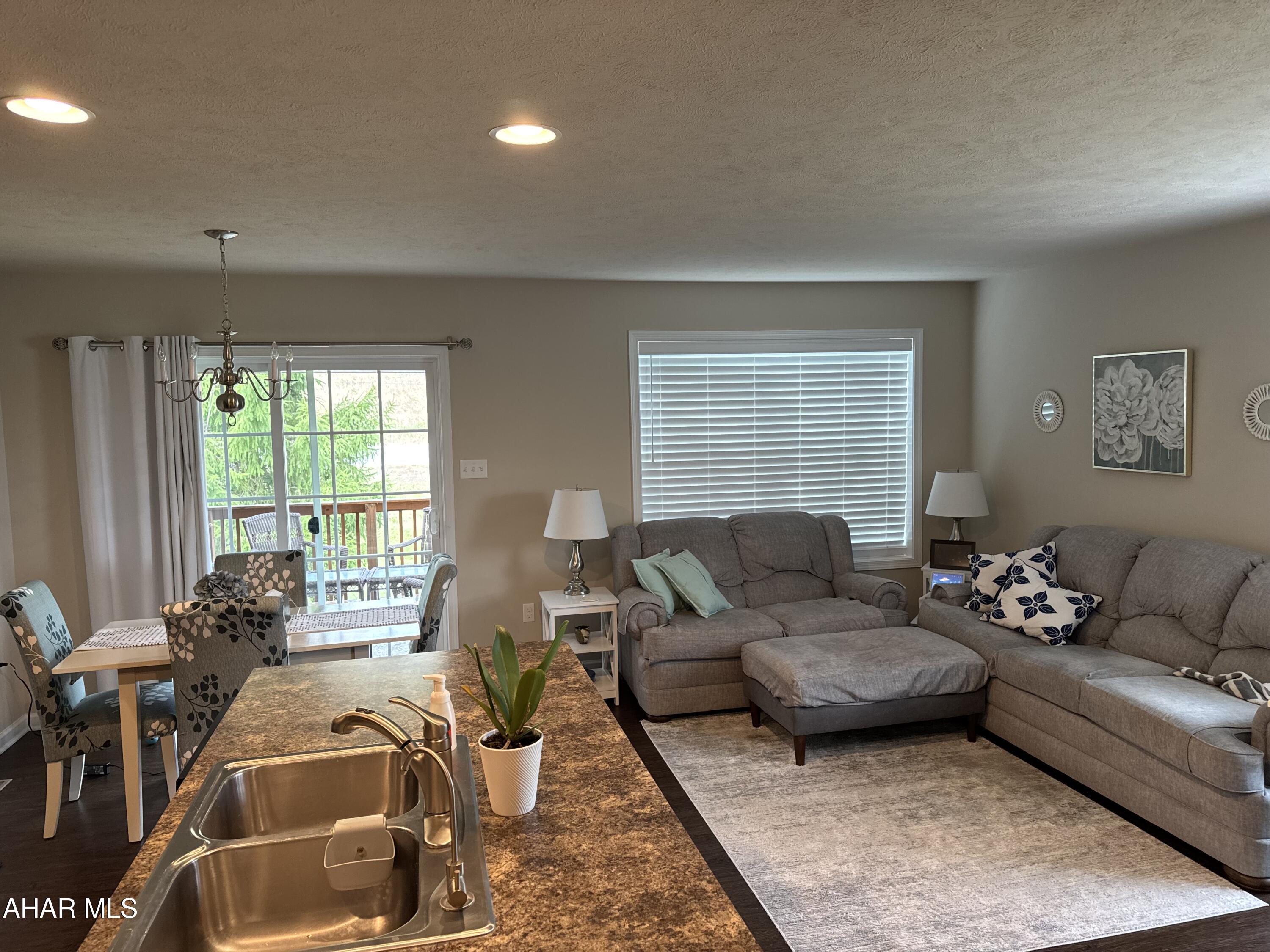 Harvest Glen - Residential Income