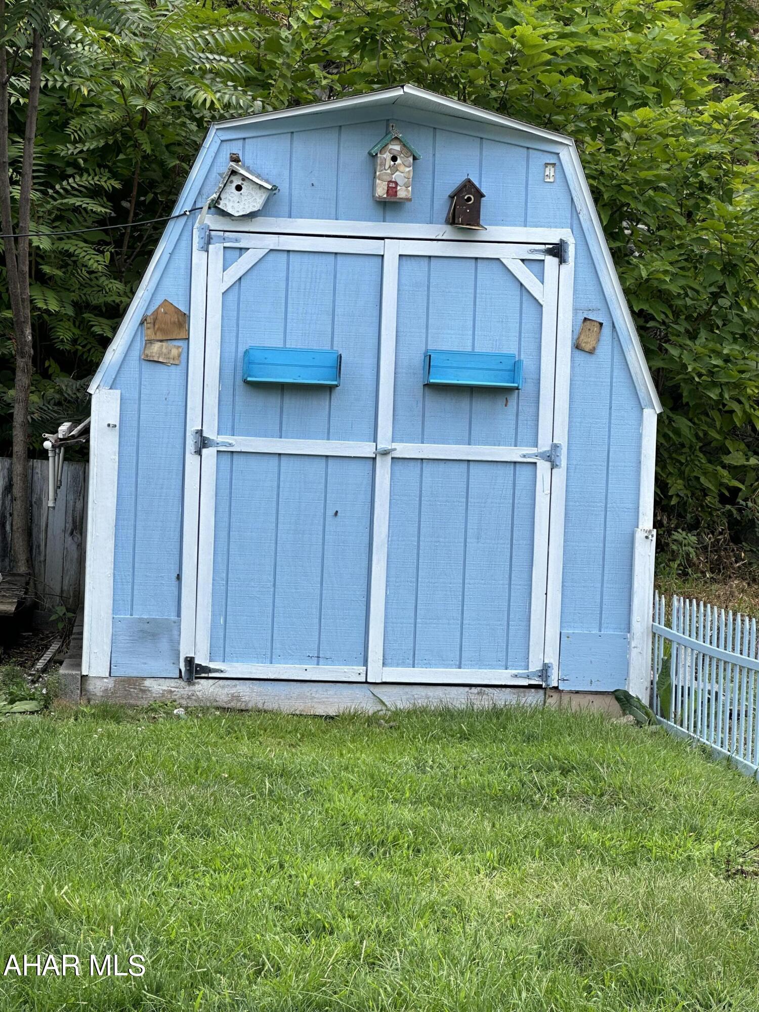 Unknown - Residential