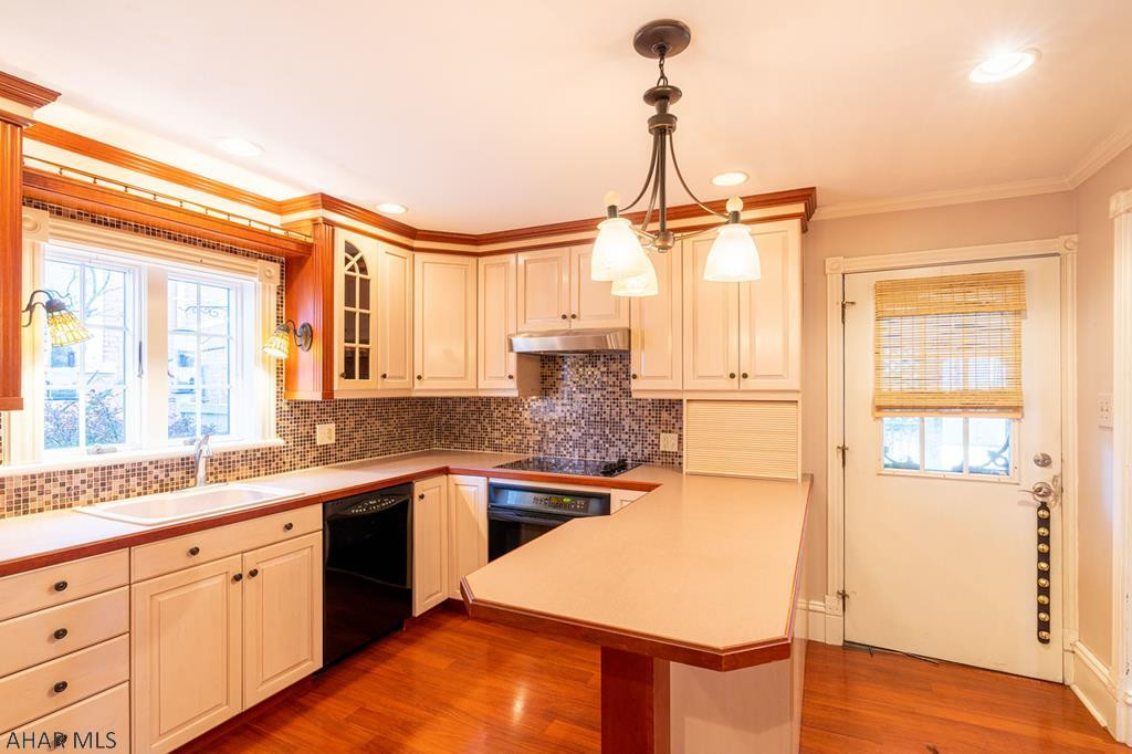 Hollidaysburg - Residential