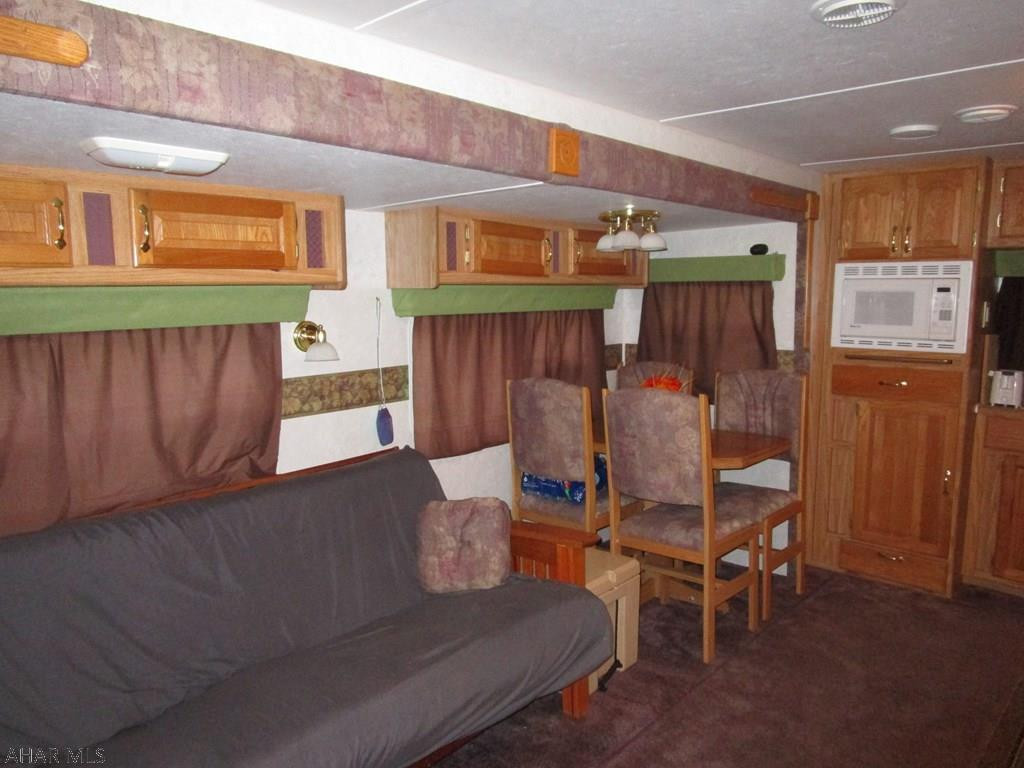 Glendale Yearound - Residential