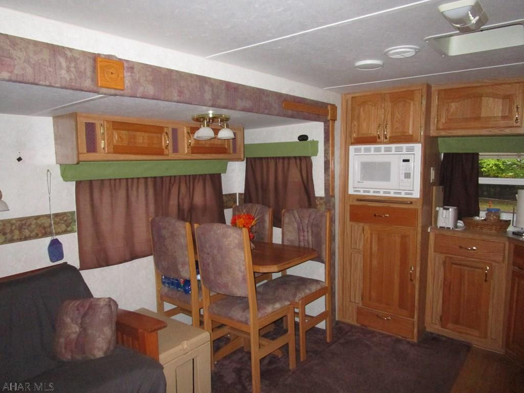 Glendale Yearound - Residential