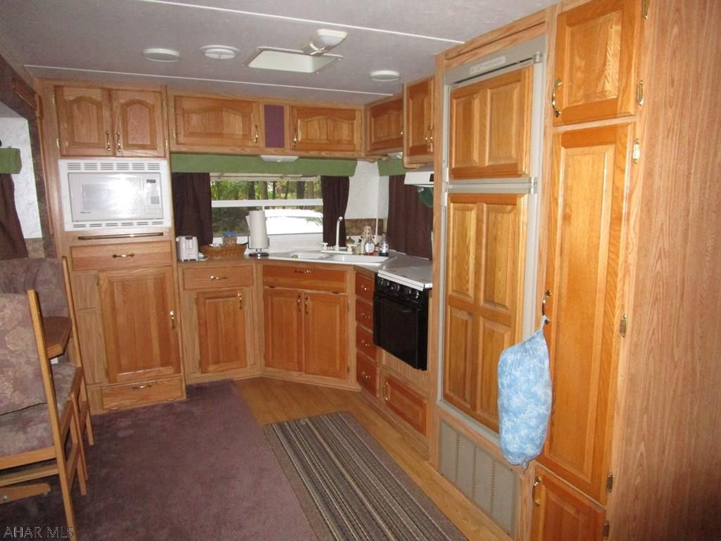 Glendale Yearound - Residential