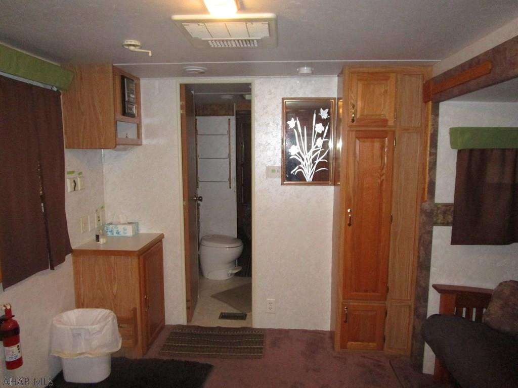 Glendale Yearound - Residential