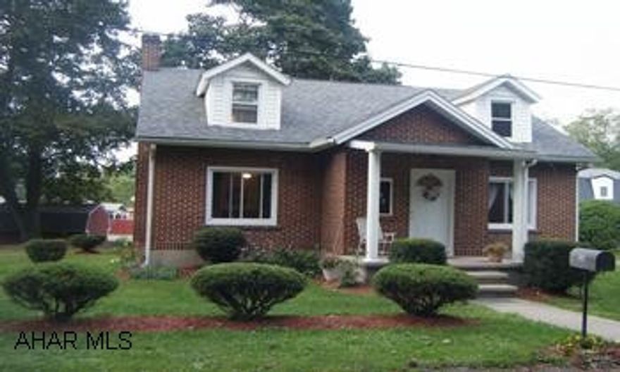 Absolutely lovely 3 bedroom 2 bath home on quiet street.  Large living room with beautiful hardwood floors and firefplace.  Spacious formal dining room and eat in kitchen.  Convenient laundry room on first floor.  Many updates.  Great home! Absolutely lovely 3 bedroom 2 bath brick home on quiet street.  Large living room with beautiful hardwood floors and fireplace.  Spacious formal dining room and eat in kitchen.  Convenient laundry room on first floor.  Many updates include: furnace, roof, windows, bathrooms, flooring and more.  Home has lots of character and charm.  Immaculate - just move in and enjoy!  Great home.  Call Tammy 224-5558.  $5000 seller assist