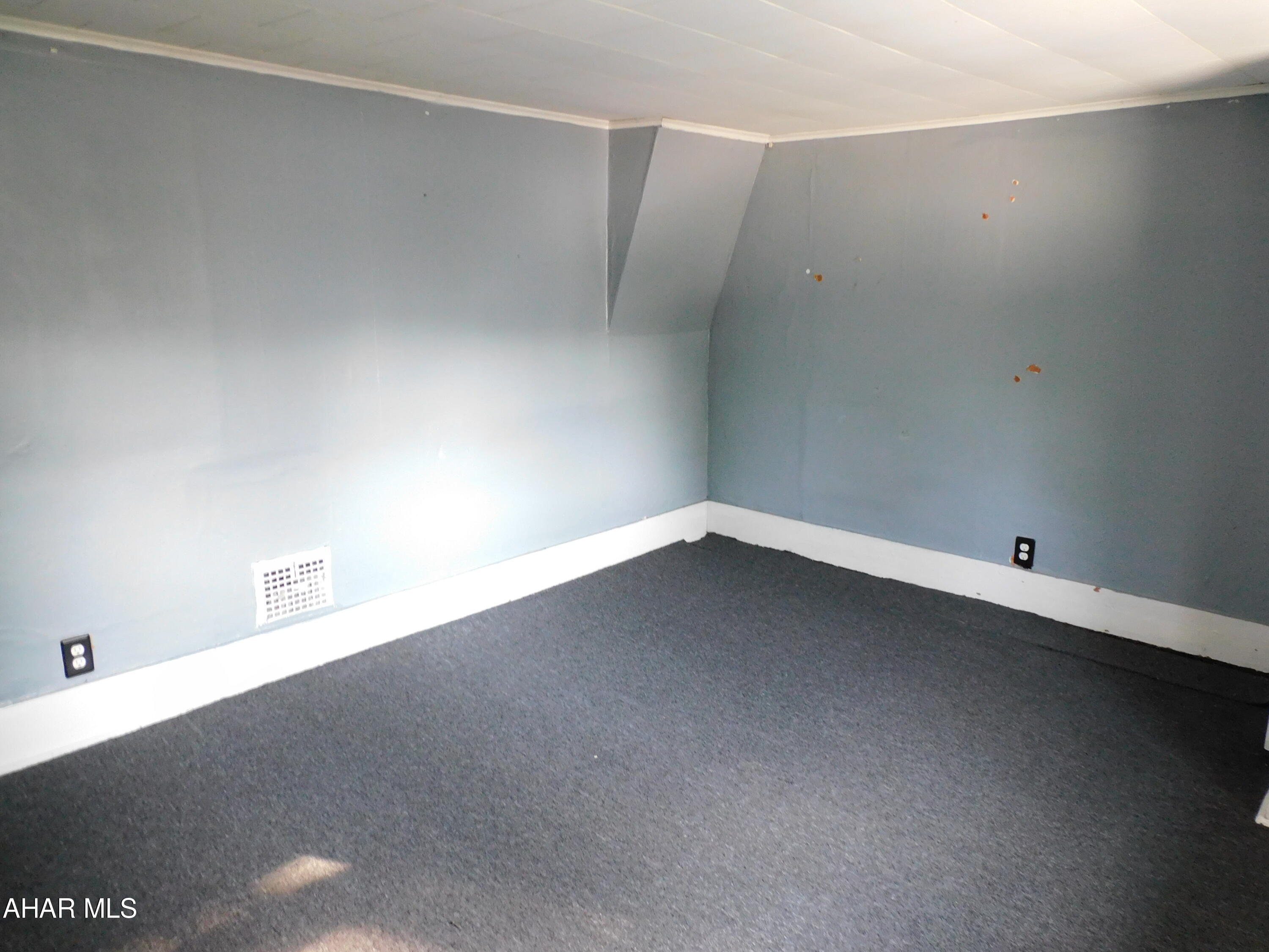 Pleasant Valley - Residential Income